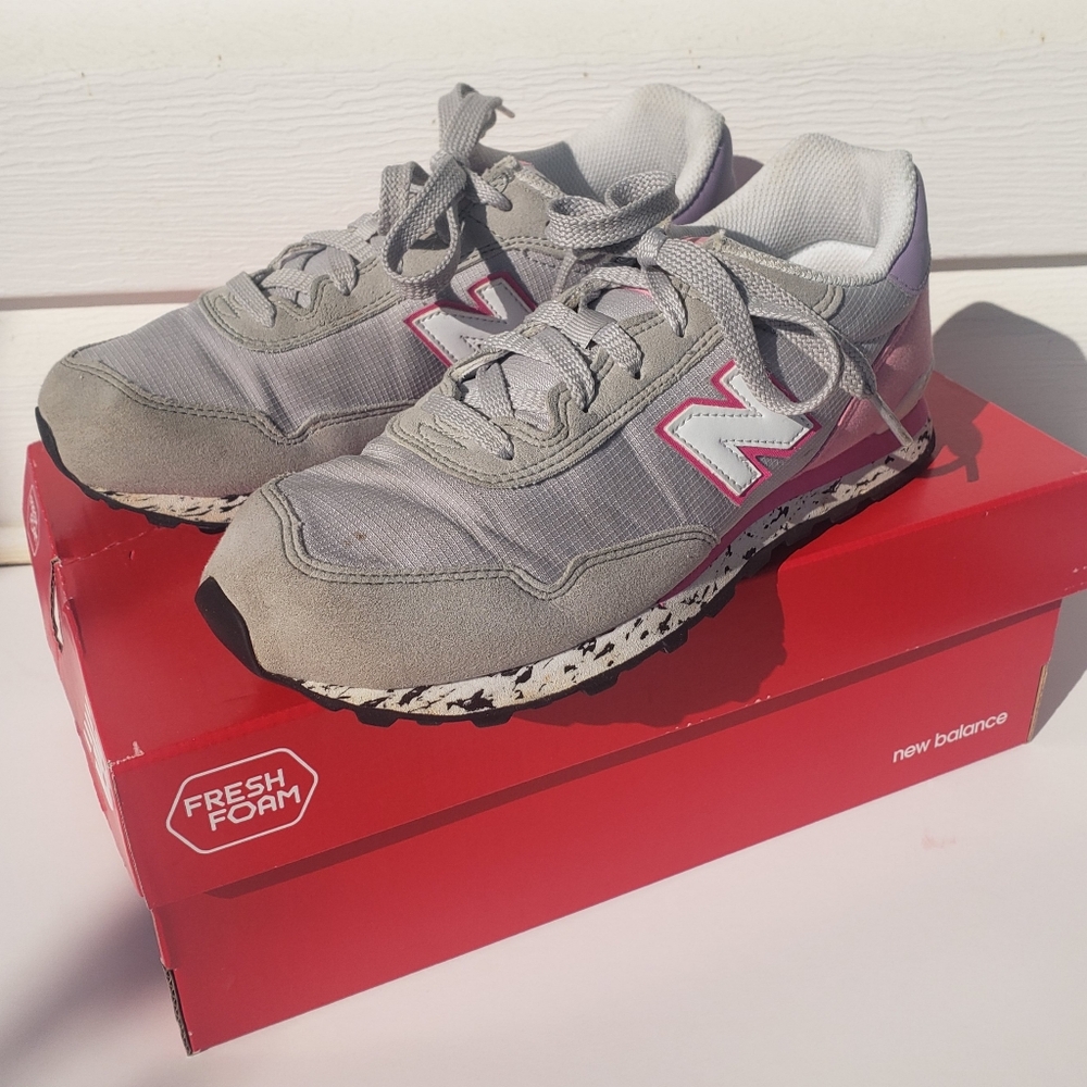 New Balance 515 Gray and Pink Sneakers!!!!